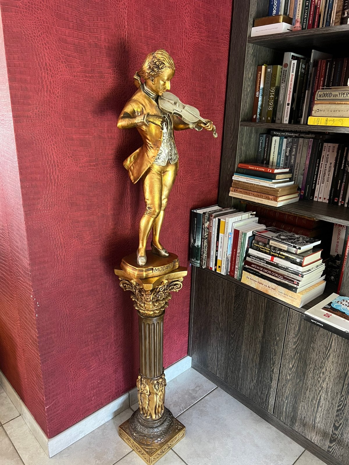 Imposant decoratief Mozartbeeld op zuil - echte eyecatcher, Ophalen
