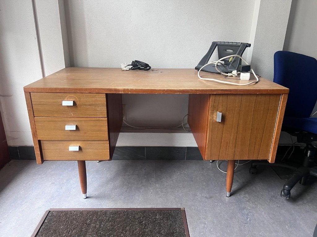 Vintage wooden desk art deco style, Ophalen