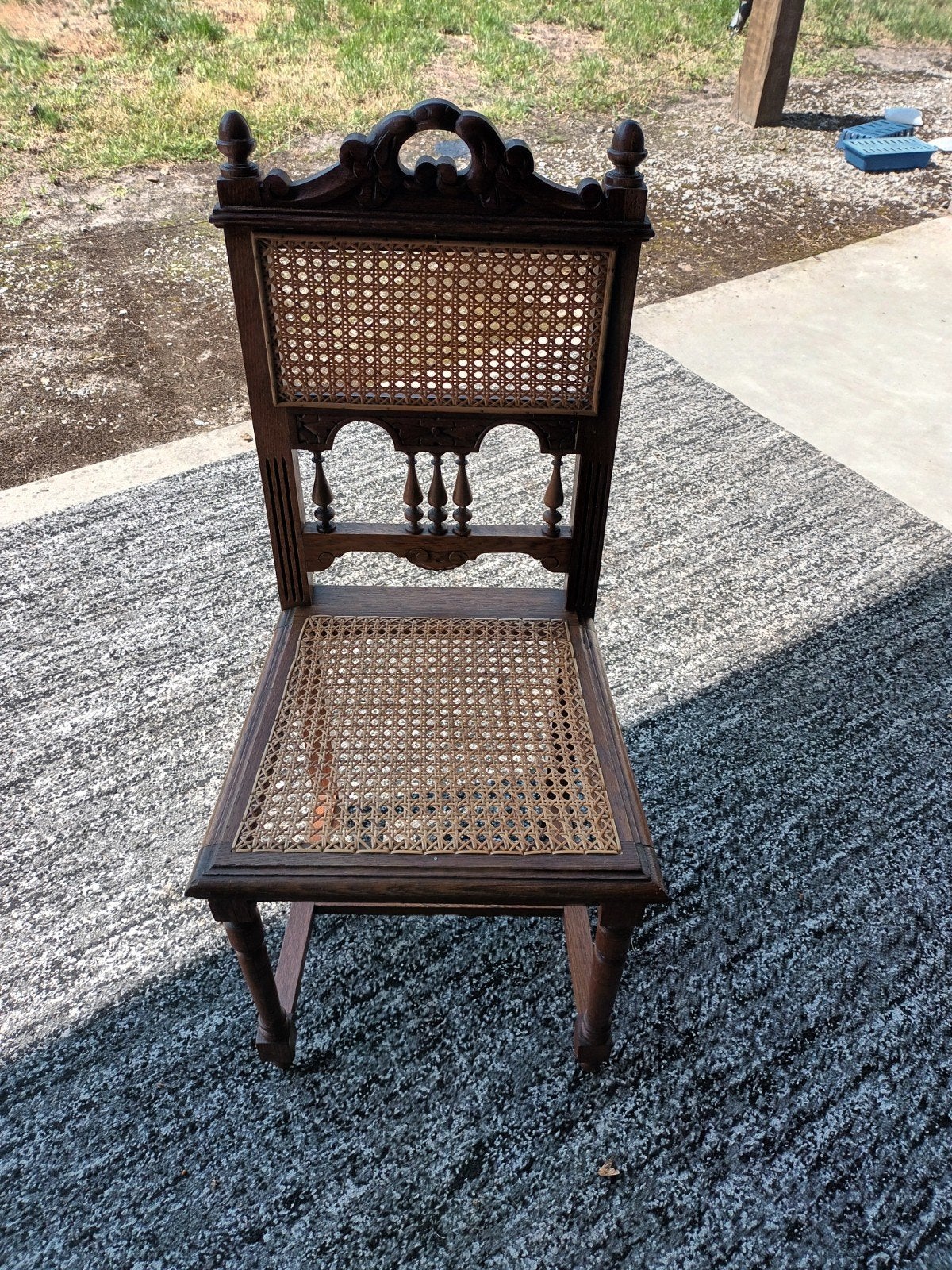 zes stoelen, Enlèvement