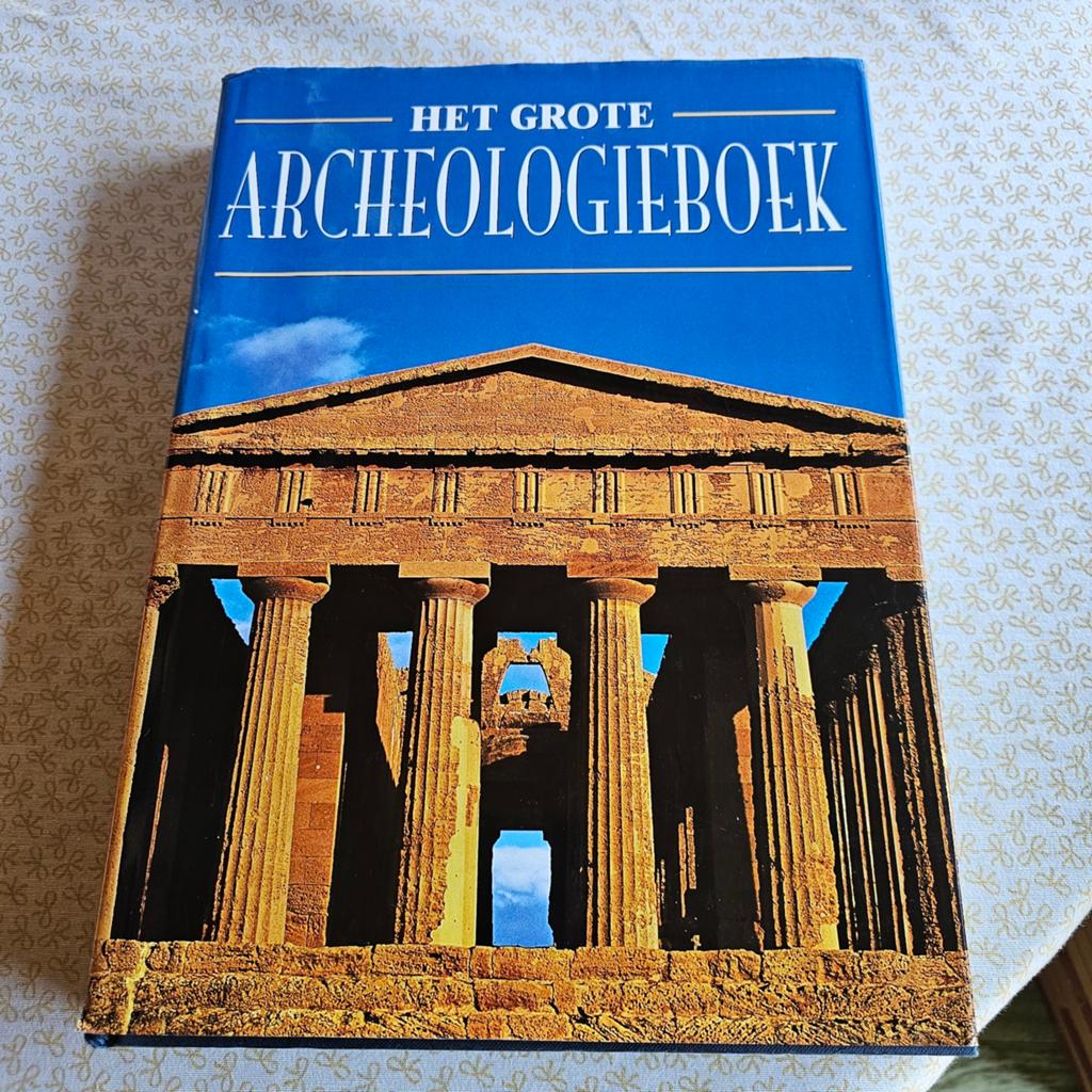 Le grand livre d'archéologie, Livres, Enlèvement ou Envoi, Tome à part, Comme neuf, Autres sujets/thèmes