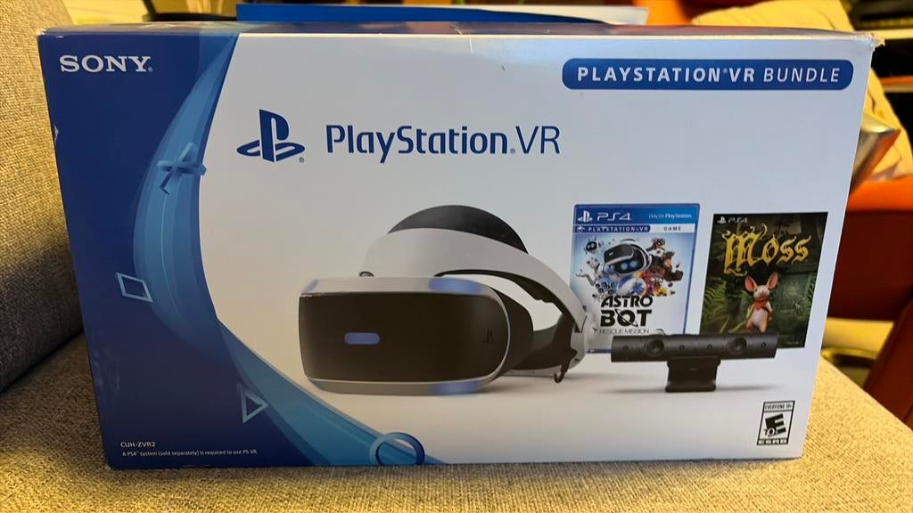 PS VR + PS Camera v2 + ASTRO BOT Bundle + Moss, Games en Spelcomputers, Spelcomputers | Sony Consoles | Accessoires, PlayStation 4