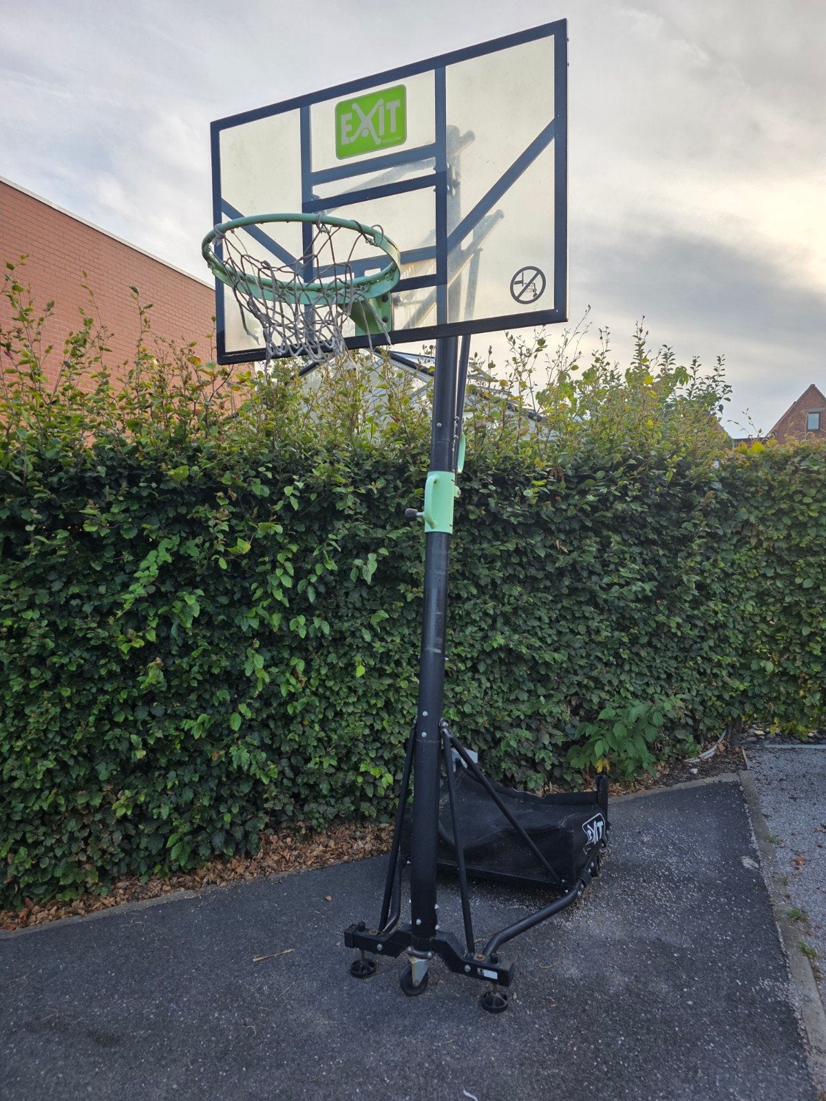 Basketbal ring, Ophalen, Gebruikt