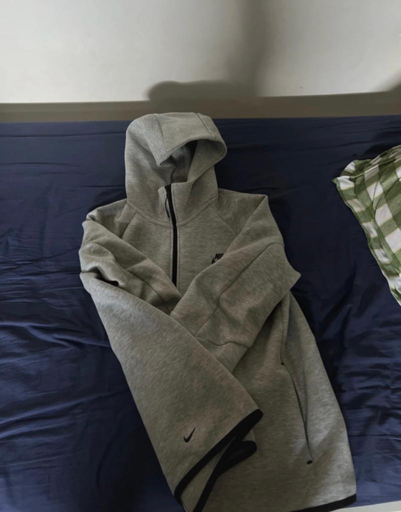Nike tech, Kleding | Heren, Ophalen of Verzenden, Zo goed als nieuw