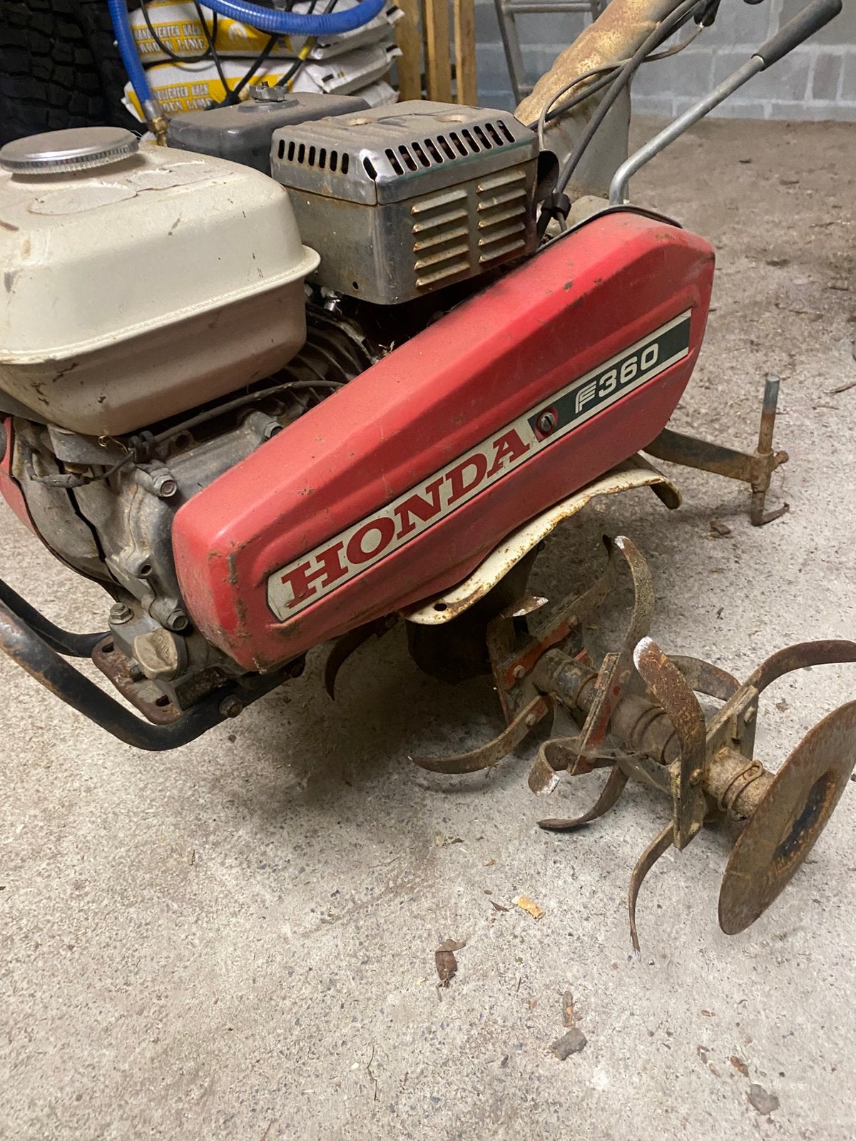 Frees Honda F360, Ophalen