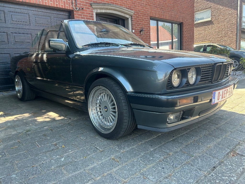 Bmw E30 318i cabrio, Cuir, Argent ou Gris, Achat, Cabriolet