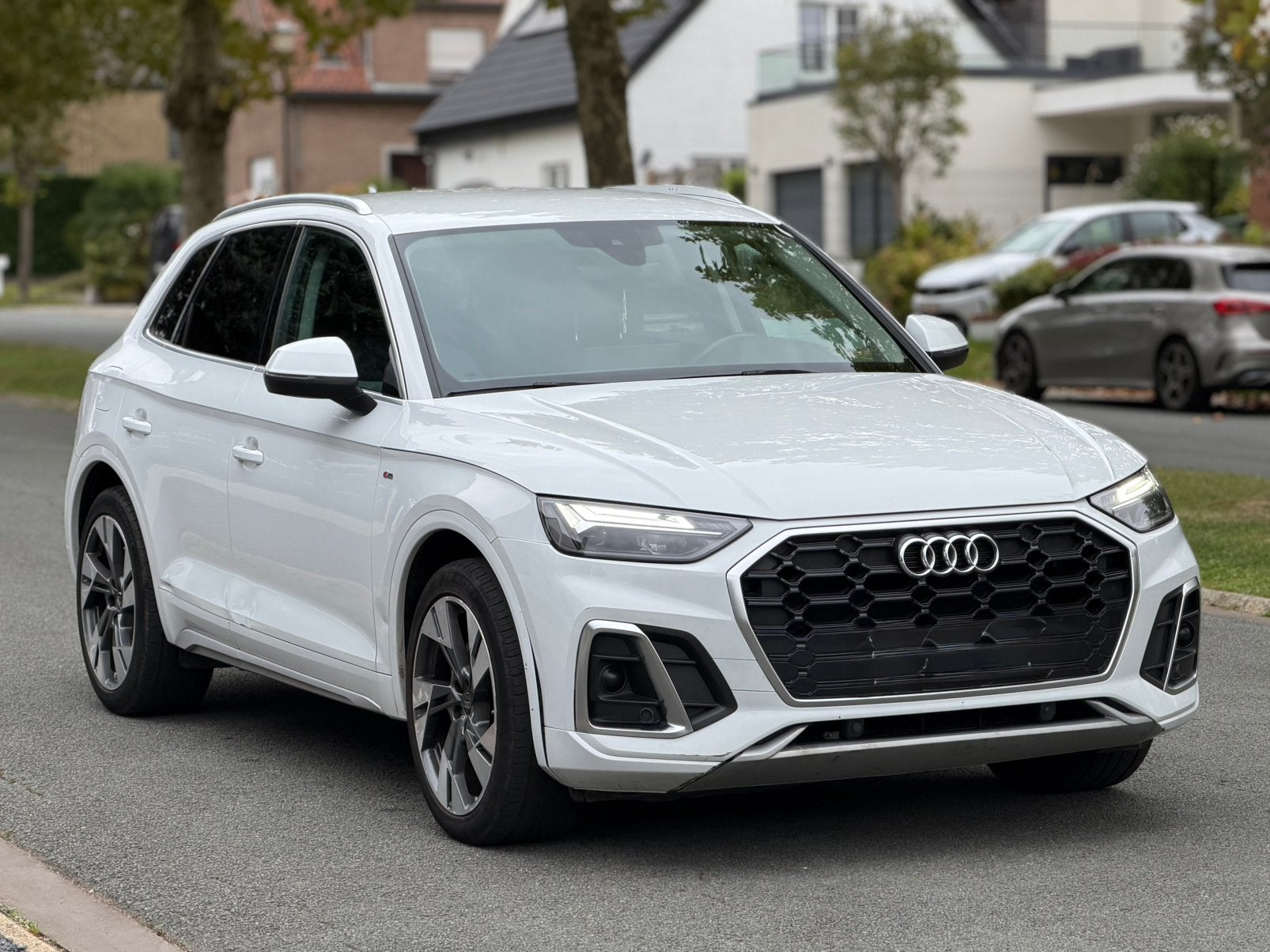Audi Q5 2022 – 2.0 Diesel Hybride – Faible consommation, Autos, Achat, 6 portes, Euro 6, Entreprise