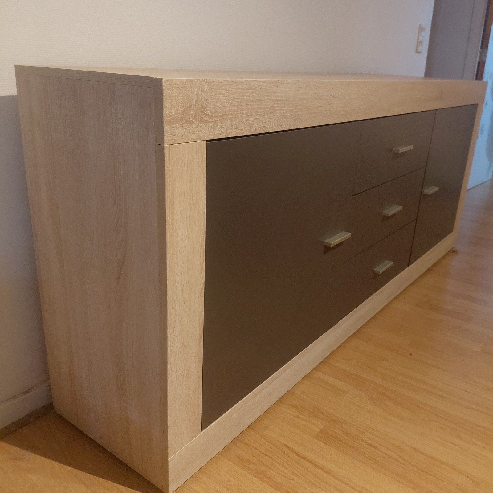 Grand buffet 2 portes et 3 tiroirs, Maison & Meubles, Moins de 100 cm, 100 à 150 cm, Enlèvement, Utilisé