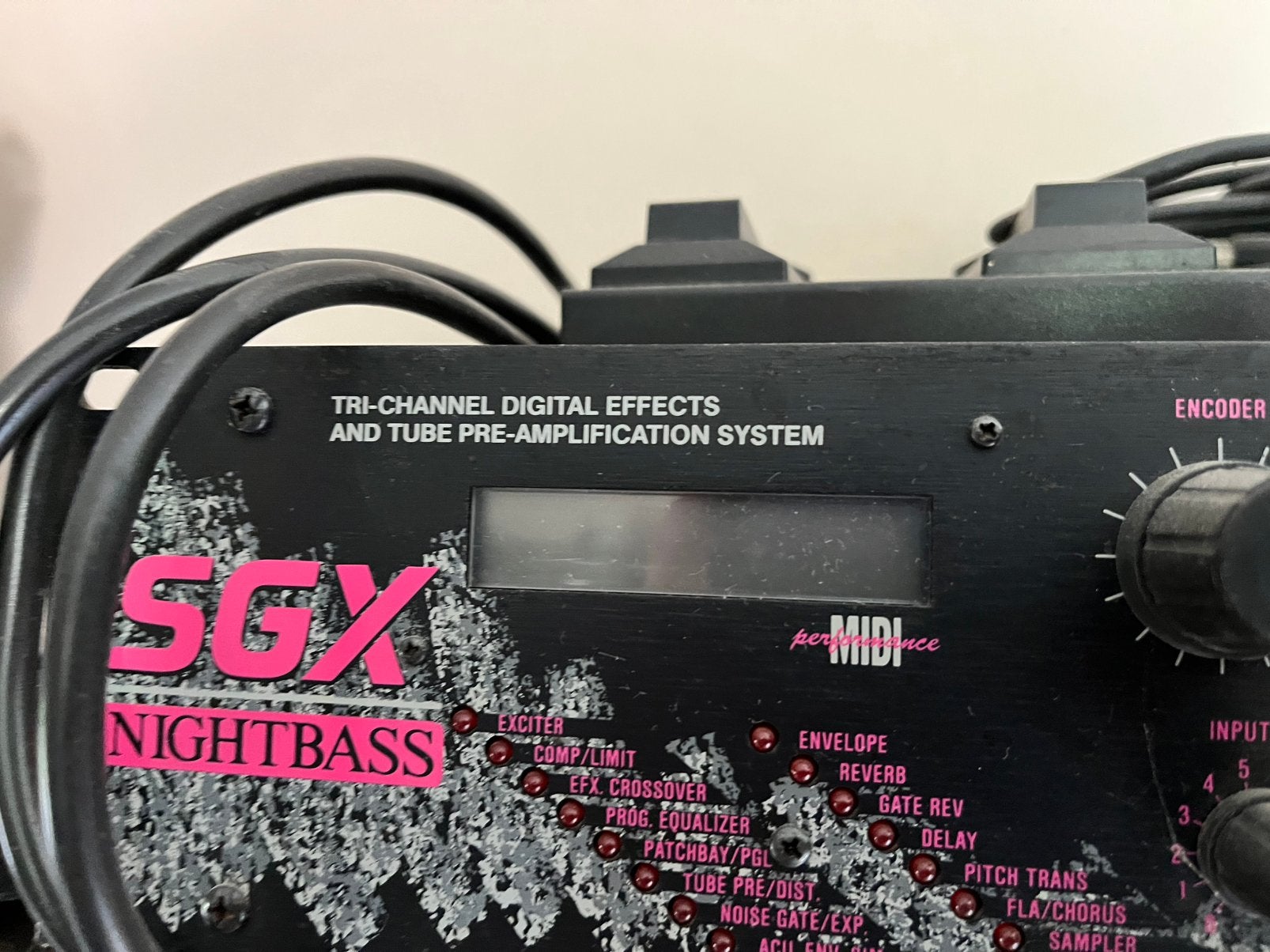Art sgx nightbass bass multieffect, Muziek en Instrumenten, Ophalen, Zo goed als nieuw