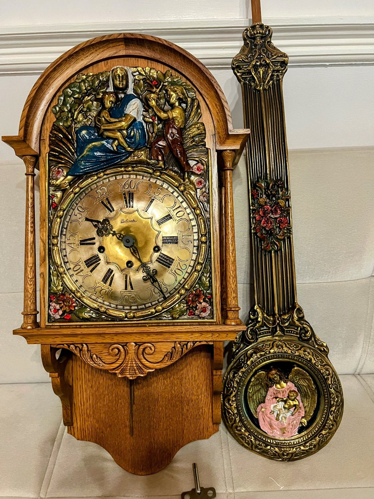 Horloge avez maria, Antiquités & Art, Antiquités | Horloges, Enlèvement