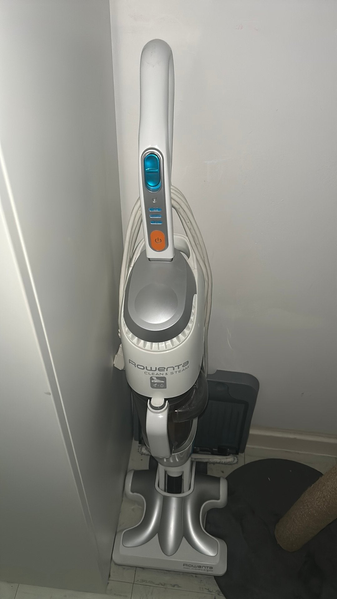 Aspirateur nettoyant, Enlèvement, Comme neuf