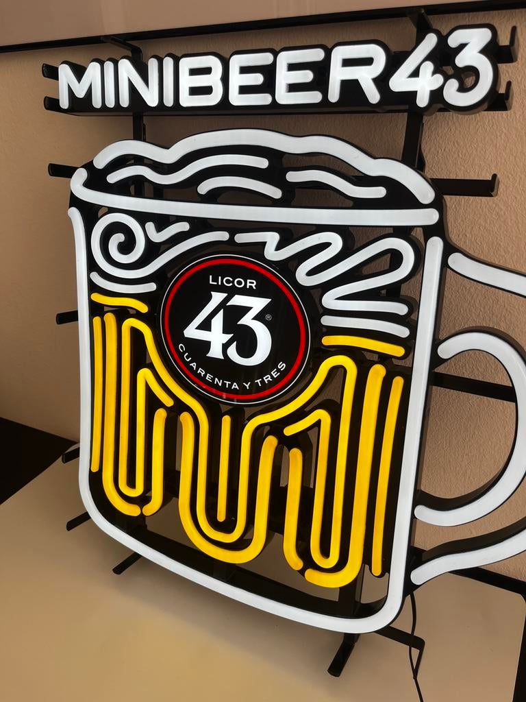 Licor 43 Minibeer LED verlichting nieuw, Verzamelen, Ophalen, Zo goed als nieuw