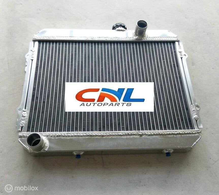 Radiateur TOYOTA COROLLA KE30 KE35 KE38 KE55 KE70 1974-85 AT, Autos : Pièces & Accessoires, Neuf, Enlèvement ou Envoi