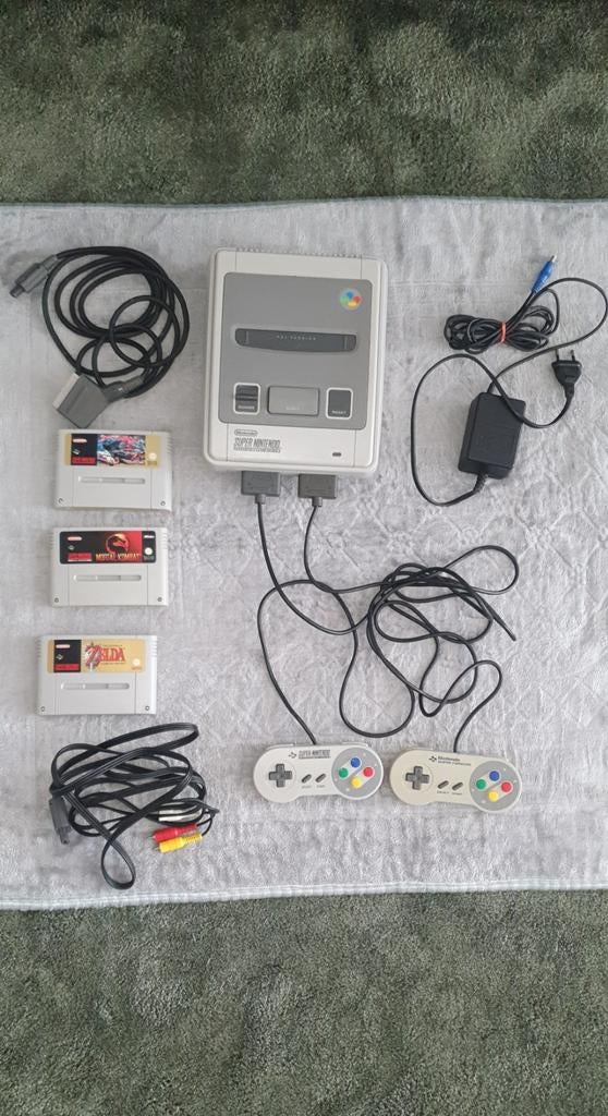 À vendre : Nintendo Super Nintendo (SNES) + 3 jeux, Enlèvement ou Envoi