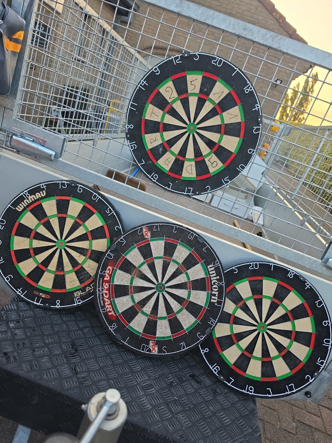 4 Sisal Dartborden | Unicorn & Winmau, Enlèvement, Utilisé, Cible de fléchettes