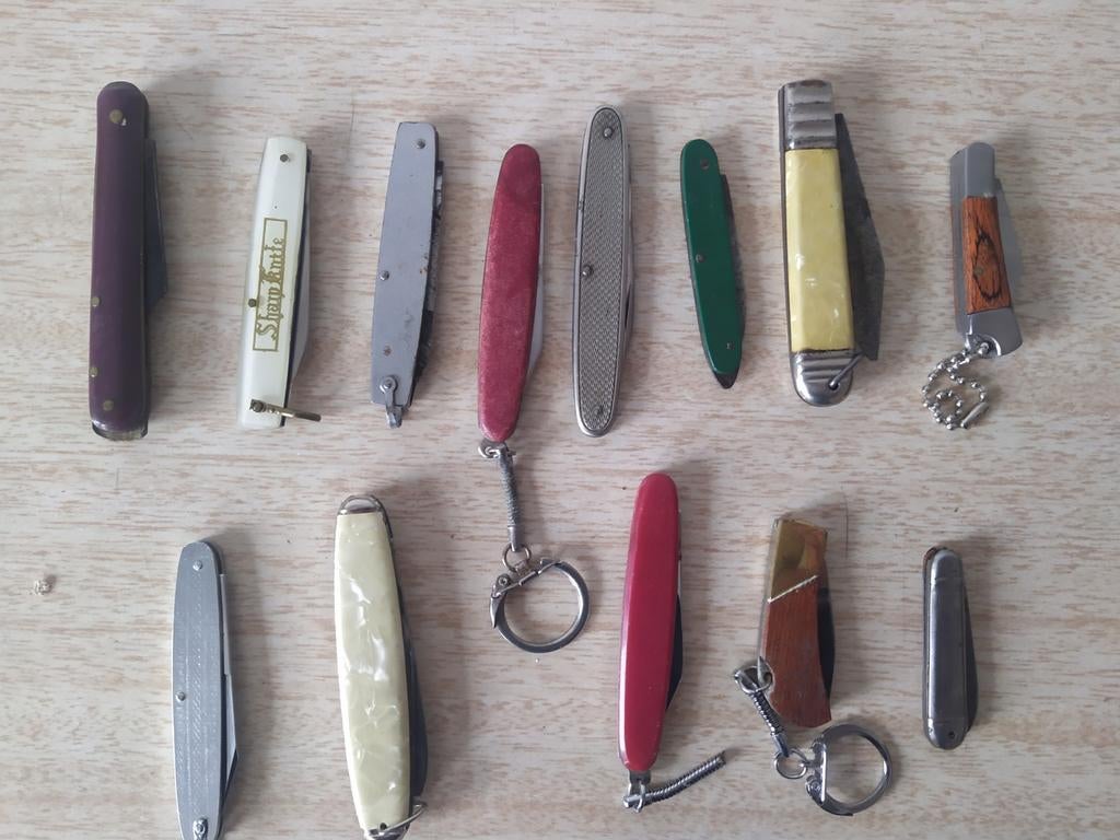13 kleine vintage zakmessen, Ophalen of Verzenden