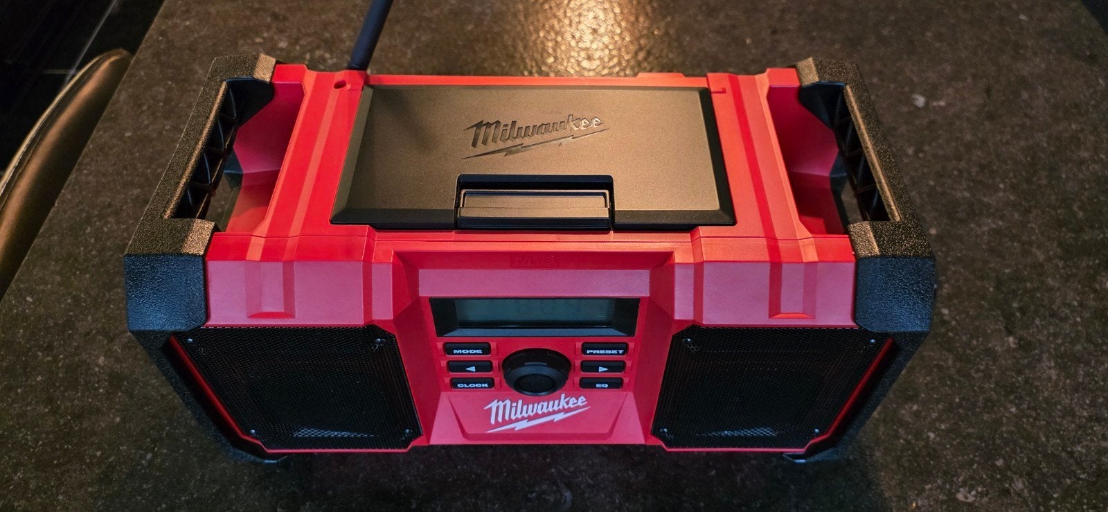 Milwaukee bouwradio type M18 JSR, Ophalen, Nieuw, Bouwradio