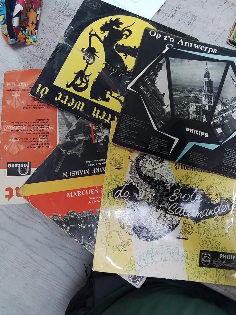 5 echteVlaamse vinyl platen, Cd's en Dvd's, Ophalen