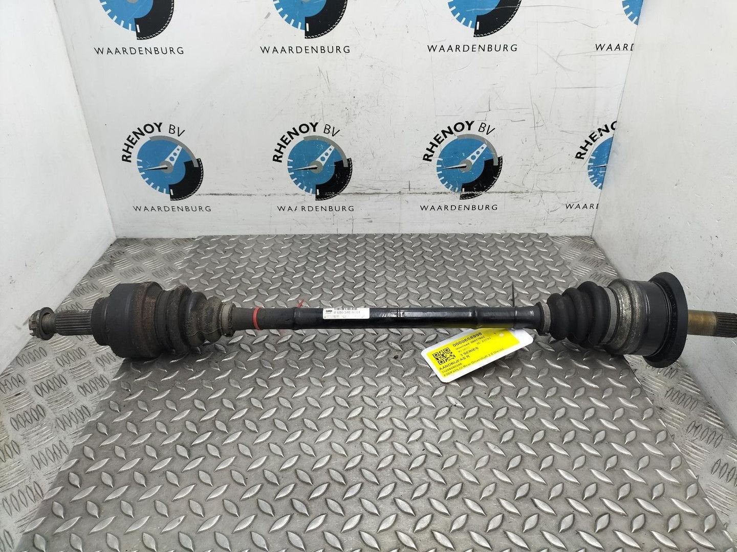 BMW 3 SERIES F31LCI 318D Corp L. Exec AANDRIJFAS R 332086803, Enlèvement ou Envoi, Utilisé, ARN reconnu