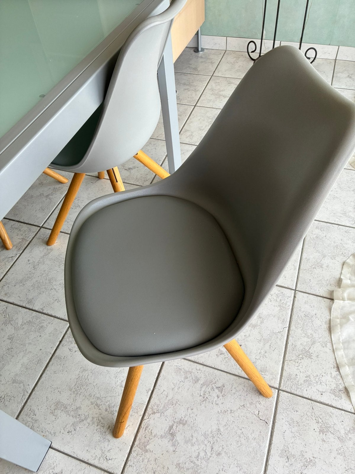 Eetkamer tafel en stoelen, 100 à 150 cm, Strak, Cinq personnes ou plus, Verre