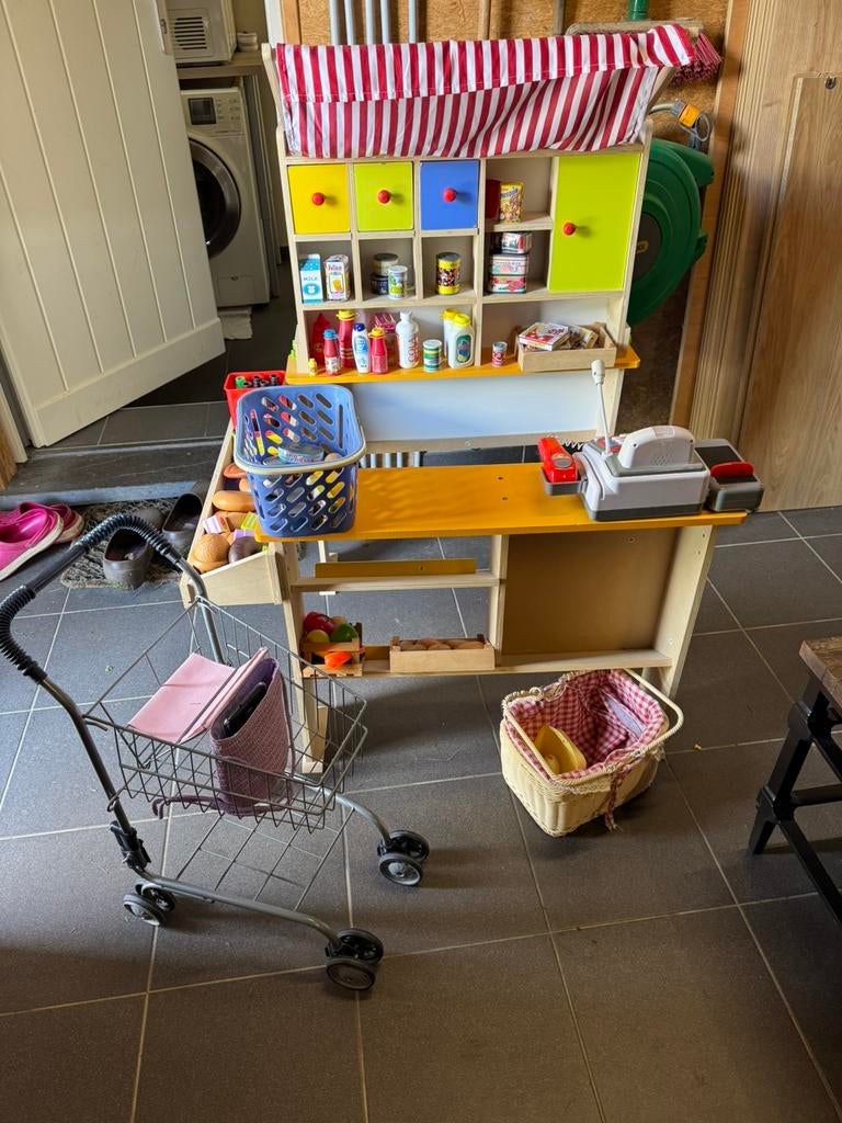 Winkeltje met kassa, Kinderen en Baby's, Ophalen, Zo goed als nieuw