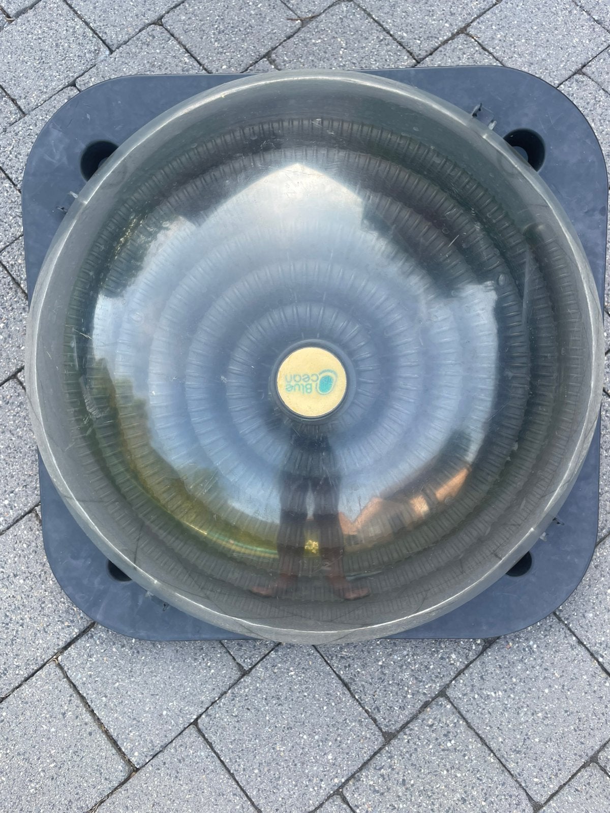 Blue Ocean solar bol, Tuin en Terras, Ophalen, Zo goed als nieuw