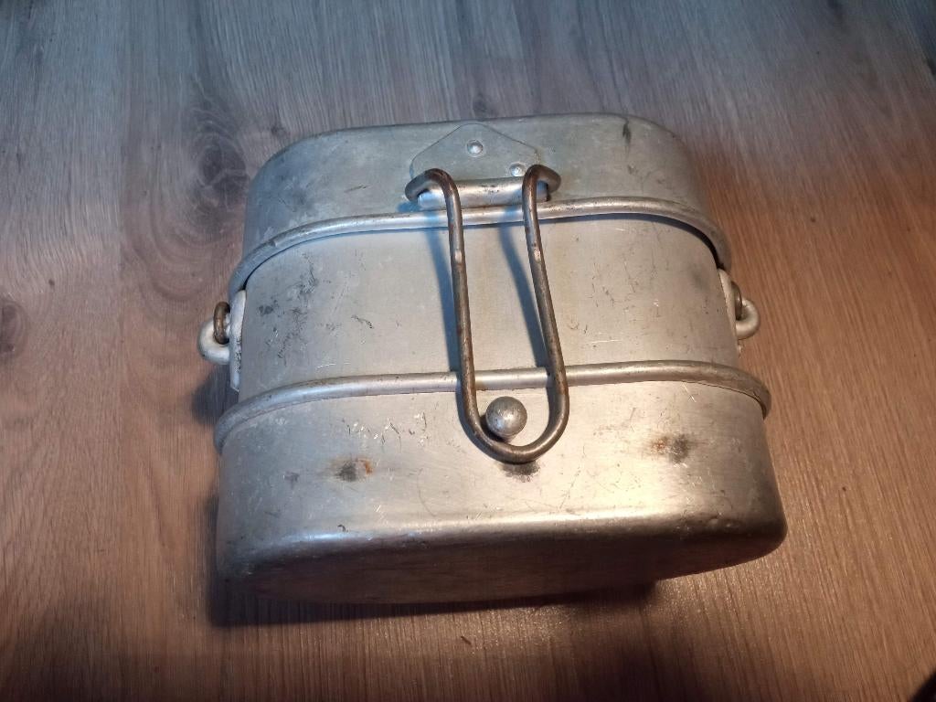 Militaria Allemand Post WW2 Gamelle Bundeswehr, Collections, Objets militaires | Seconde Guerre mondiale, Envoi, Armée de terre