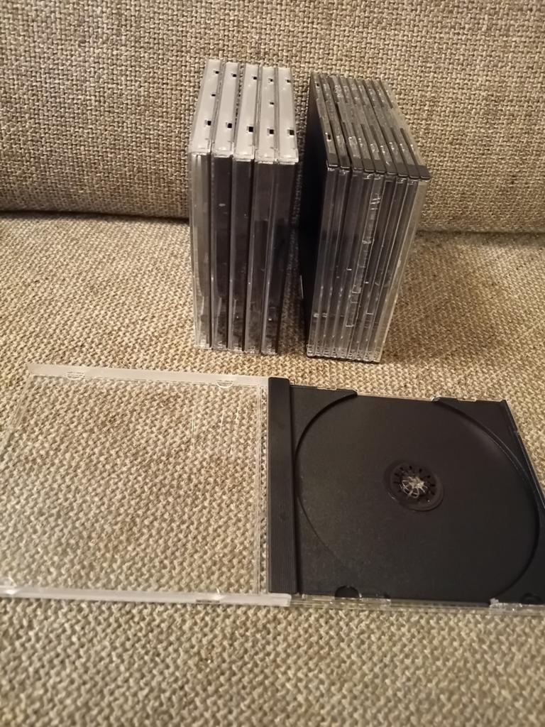 15 lege zwarte CD/DVD doosjes, Ophalen of Verzenden, Gebruikt