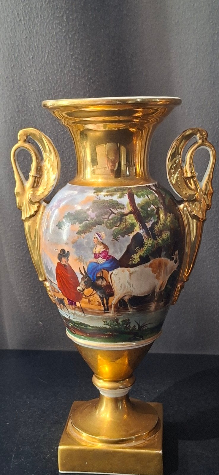 2 très beaux vases Napoléon 3 en porcelaine ancienne de Pari, Antiquités & Art, Enlèvement ou Envoi
