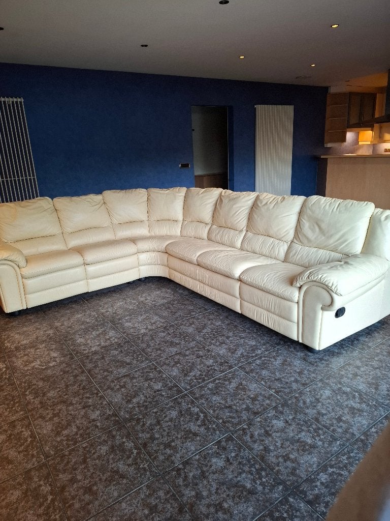Lederen hoeksalon, Ophalen, Zo goed als nieuw, Leer