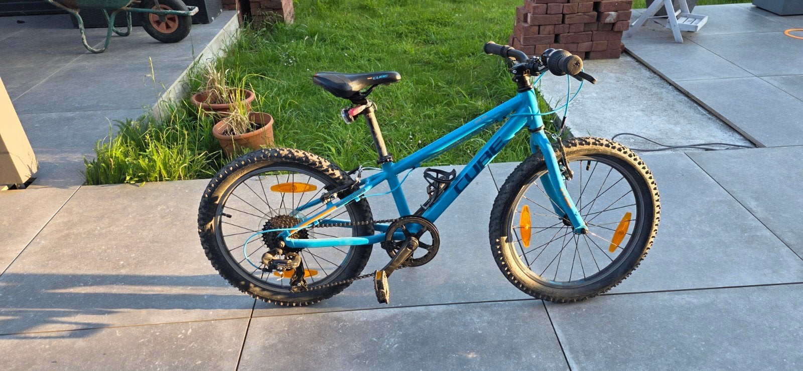 VTT cube (acid 200)20 pouces pour enfant, Ophalen