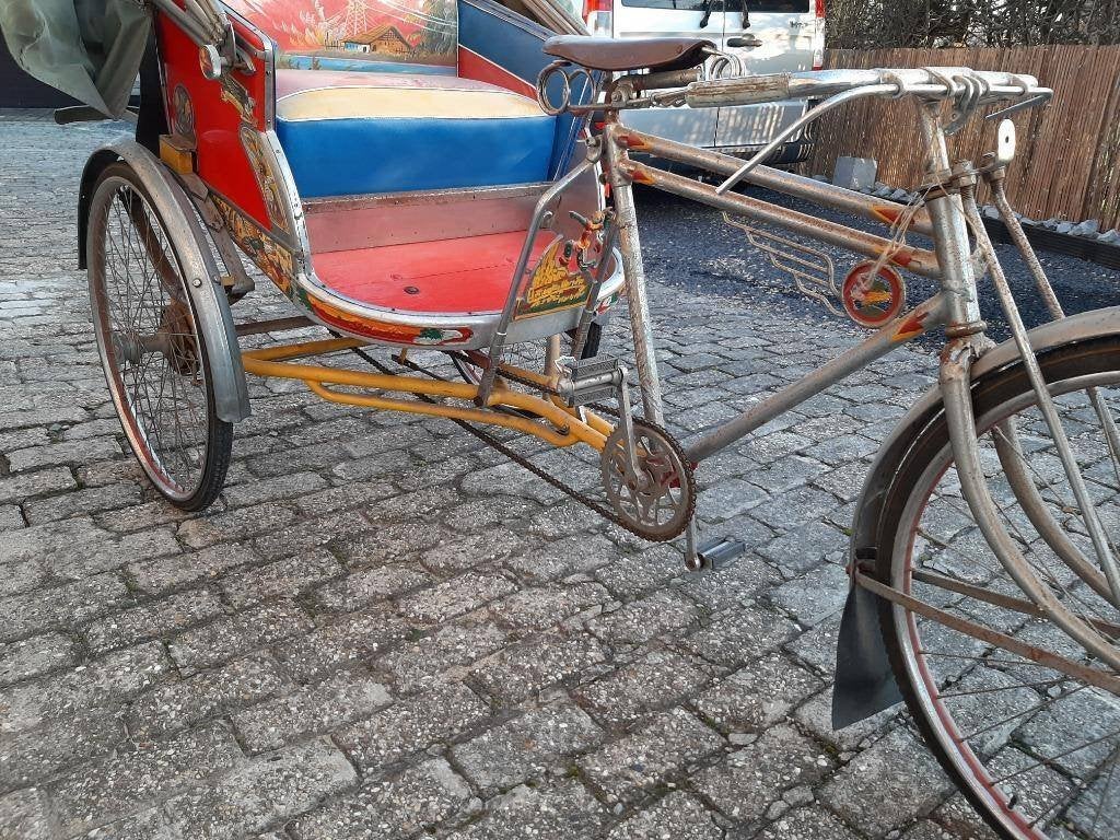 Zeldzame antieke Thaise riksja uit jaren 50, Enlèvement, Utilisé
