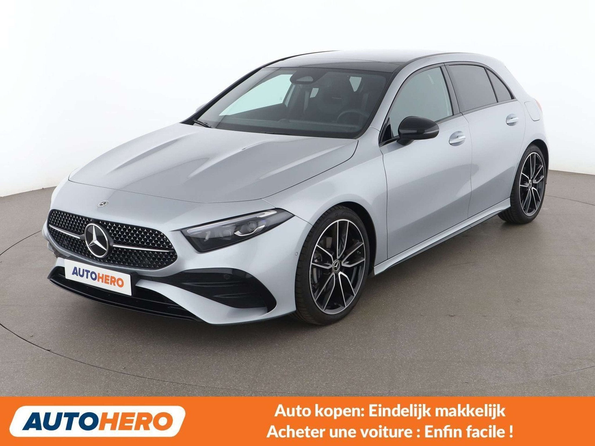 Mercedes-Benz A-Klasse 180 A 180 Special Edition AMG Line, Auto's, Lichtsensor, Leder, 5 deurs, https://public.car-pass.be/vhr/486cd40a-79d4-419e-a1a2-0ee1170490d0