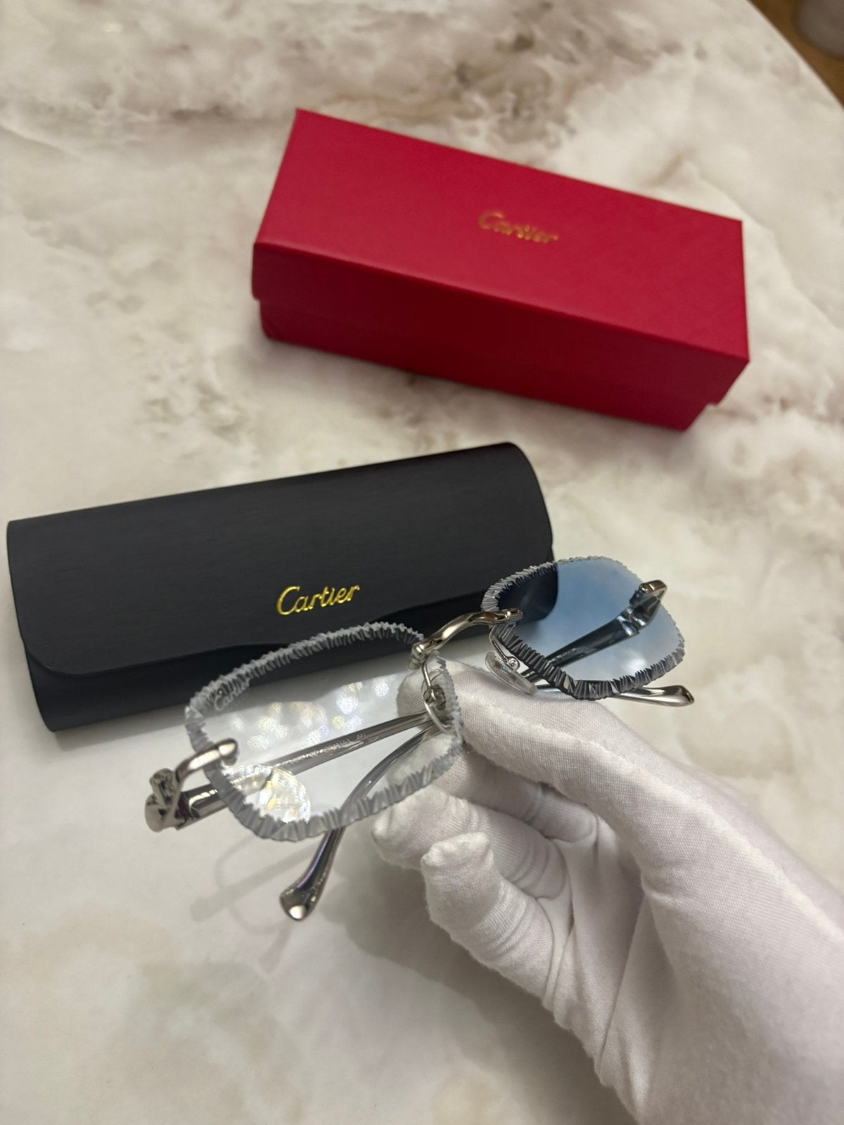 Lunettes de soleil cartier, Enlèvement ou Envoi, Comme neuf, Lunettes