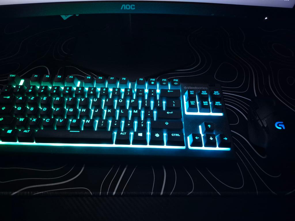 Steelseries gaming toetsenbord+ logitech gaming muis, Ophalen, Gaming toetsenbord, Azerty, Zo goed als nieuw