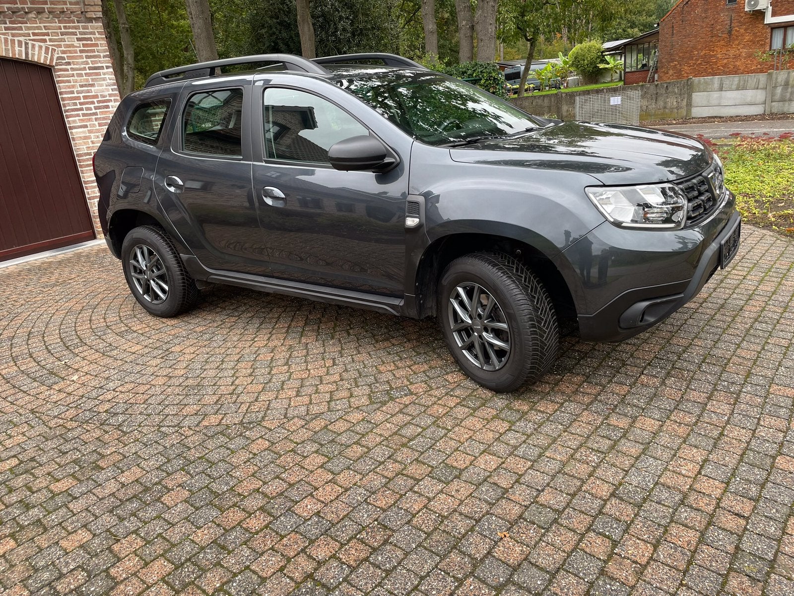 Dacia Duster bj2019  83000km, Autos, Bluetooth, Argent ou Gris, Achat, Euro 6