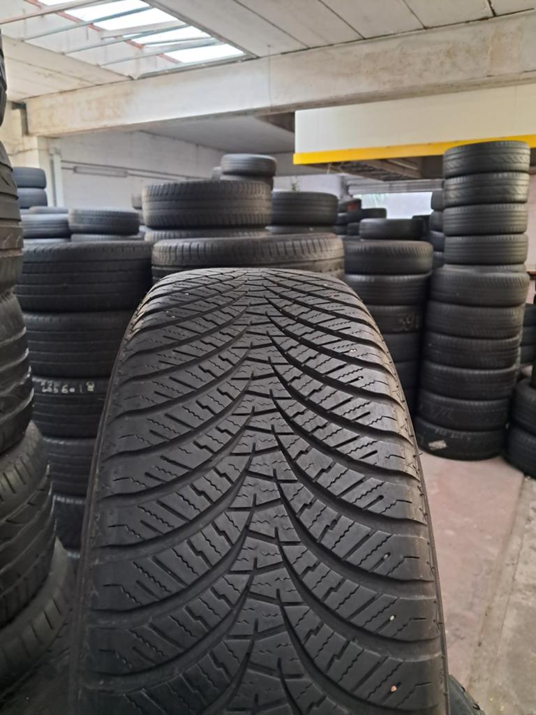 21560r17 215 60 r17 215/60/r17 FALKEN Leasing(presque) nouv, Autos : Pièces & Accessoires, Enlèvement ou Envoi