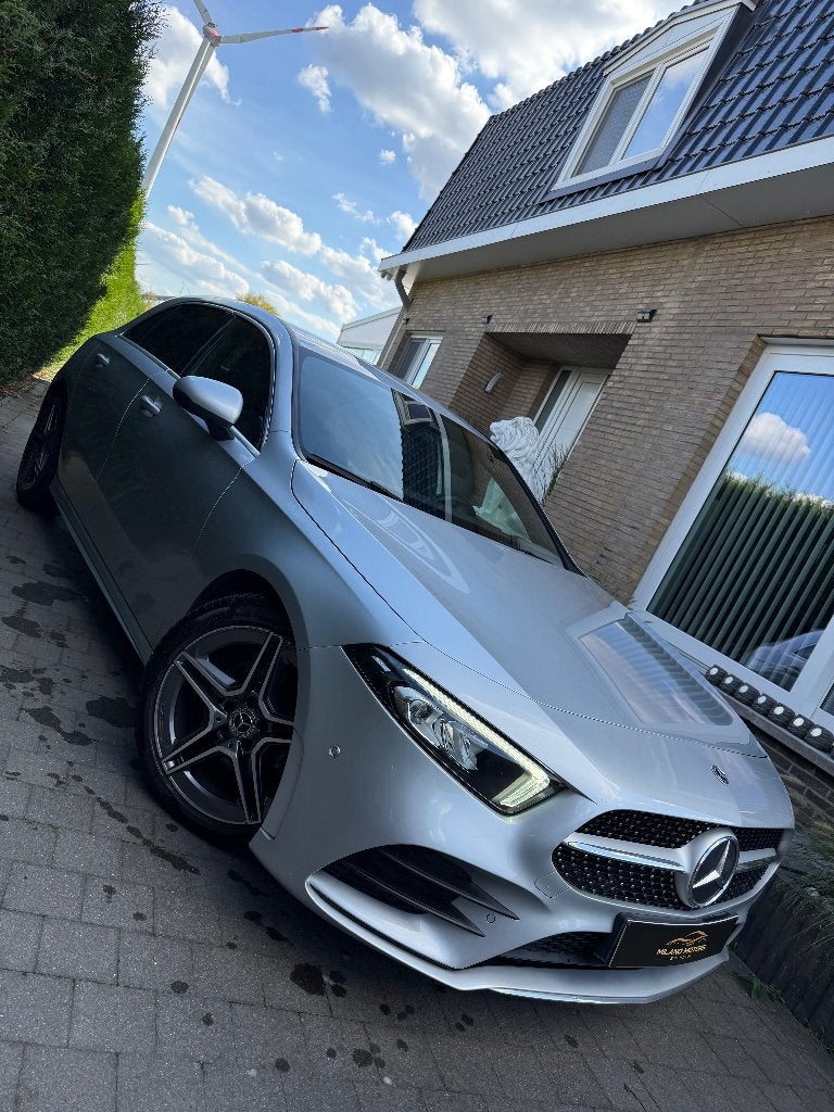 MERCEDES-BENZ A180 AMG PAKKET, Auto's, Voorwielaandrijving, Lane Keeping Assist, https://public.car-pass.be/vhr/42bf372d-20ad-4974-8997-695d3c839421