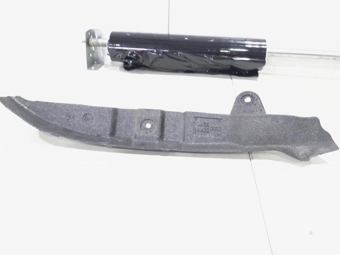 Aile avant gauche d'un Audi A3 (LY9C), -, 3 mois de garantie, Audi, Utilisé