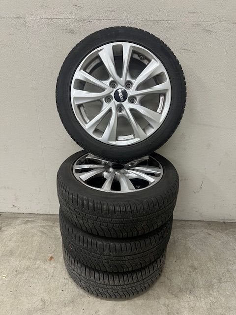 Winterset Suzuki Swift Sport Hankook Winter 195/50 R16, Auto-onderdelen, Ophalen, Gebruikt, -, Banden en Velgen
