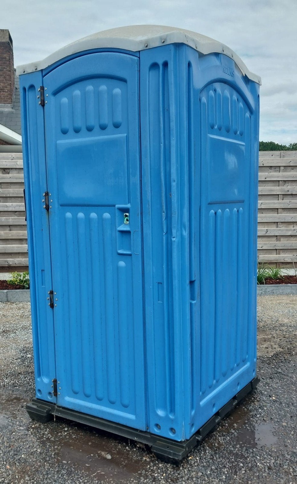 Werftoilet, Enlèvement