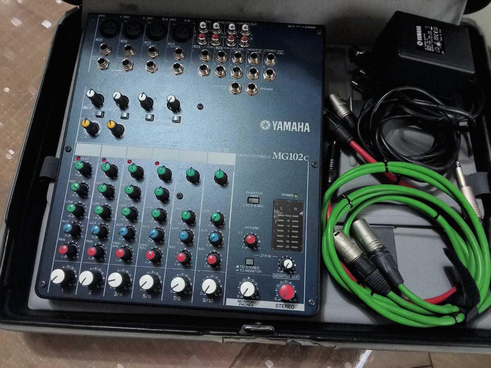 Yamaha MG102c mixer, Muziek en Instrumenten, Ophalen