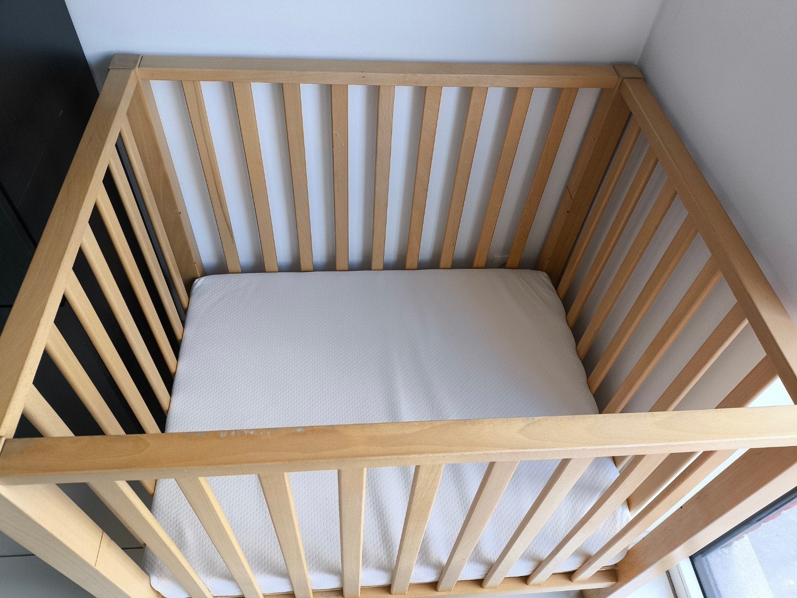 Parc bébé 97x80 + matelas respirant, Enfants & Bébés, Enlèvement, Utilisé, Rectangulaire, Réglable en hauteur