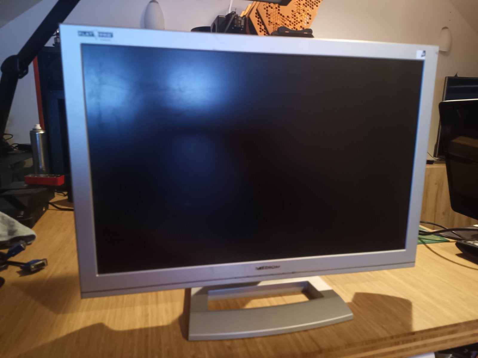22 inch monitor, Ophalen