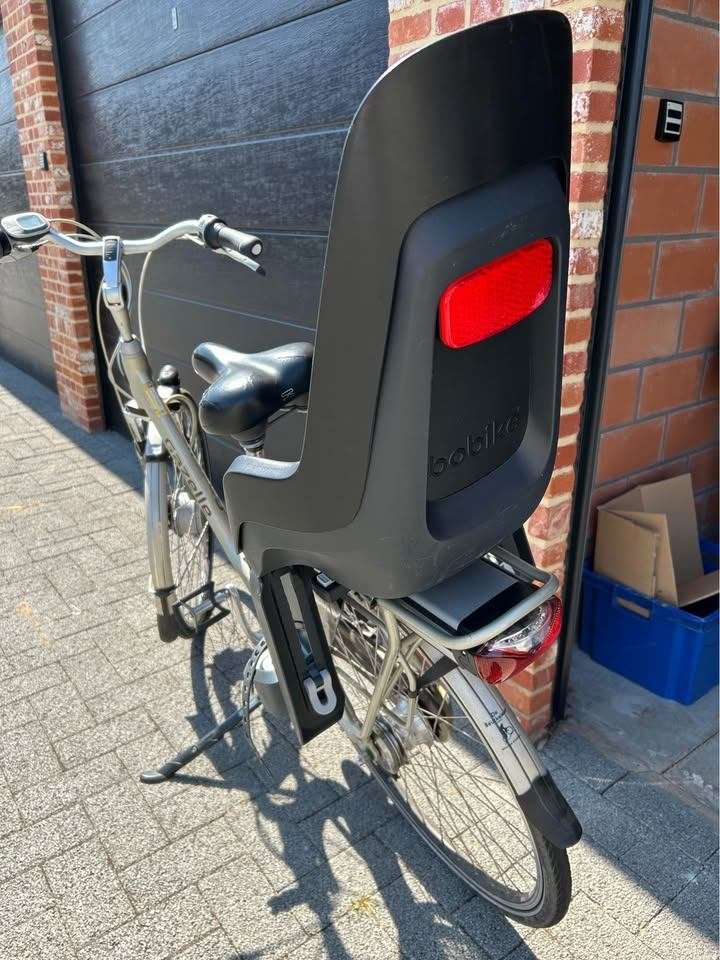 fietsstoel achteraan, Fietsen en Brommers, Fietsaccessoires | Fietsstoeltjes, Achterzitje, Voetsteuntjes, Zo goed als nieuw, Bobike