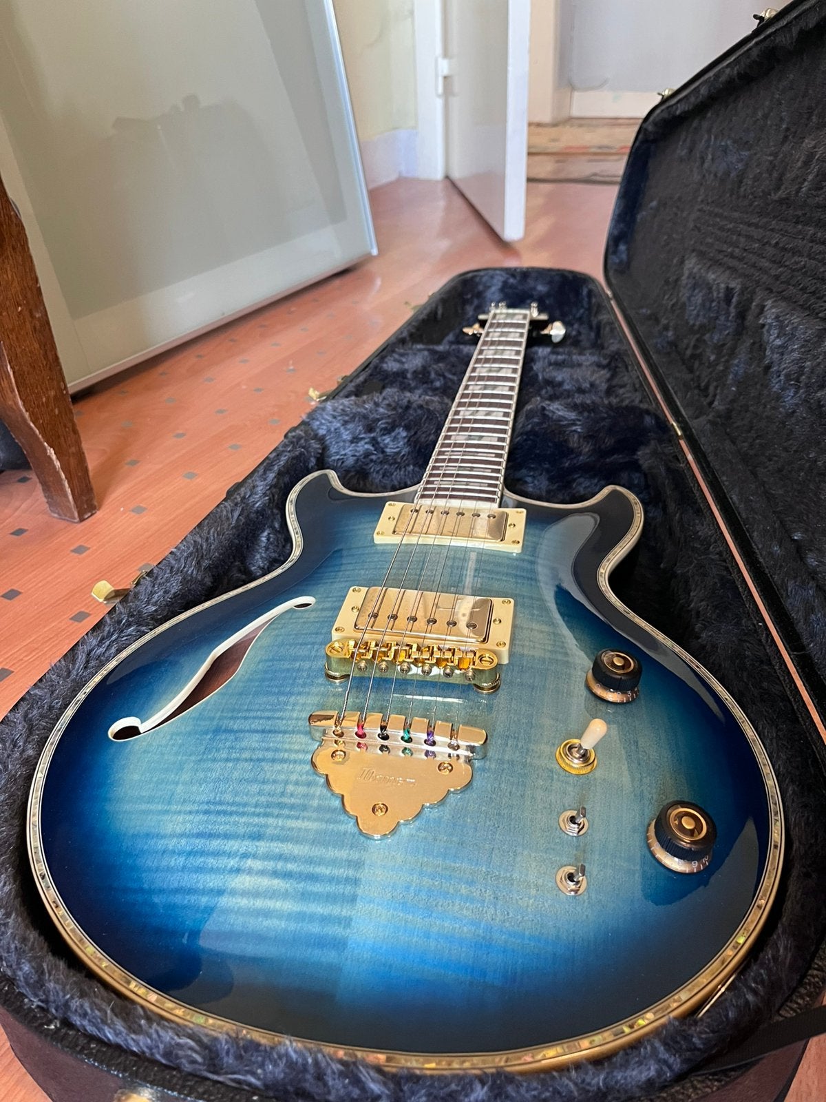 Ibanez AR520HFM-LBB finition light blue burst, Ophalen, Zo goed als nieuw, Ibanez