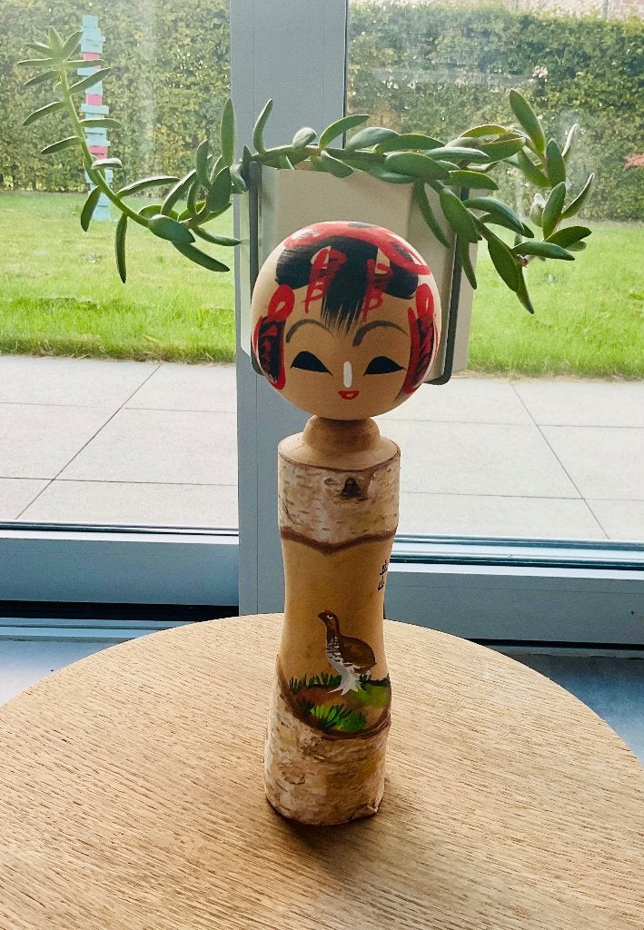 Grote vintage Kokeshi van 31 cm in zeer goede staat., Hout, Ophalen of Verzenden, Geschilderd, Japan