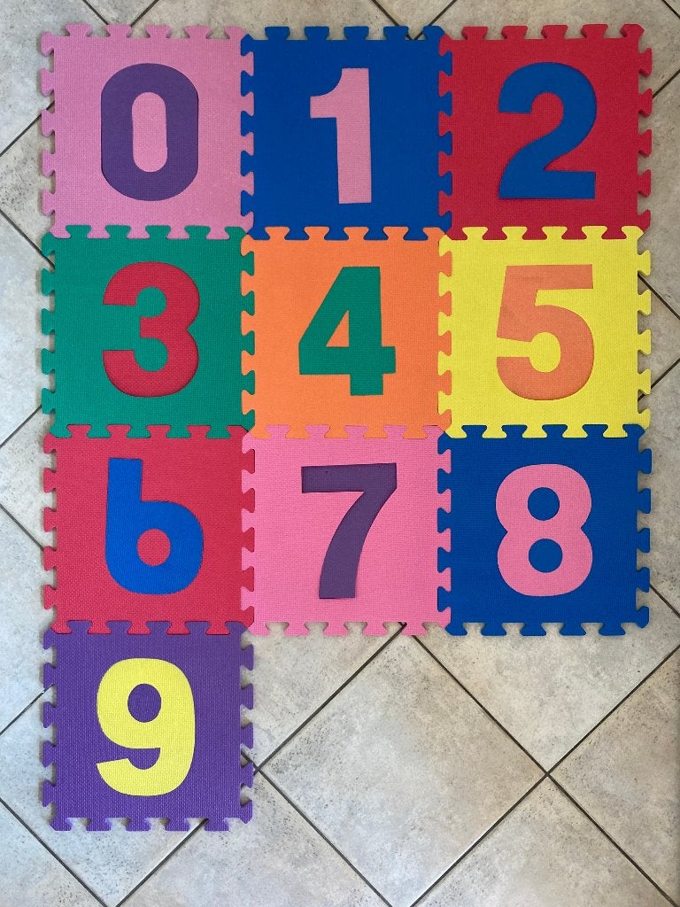 Puzzelmat van 10 tegels met gekleurde cijfers, Kinderen en Baby's, Ophalen of Verzenden, Zo goed als nieuw, Bouwen