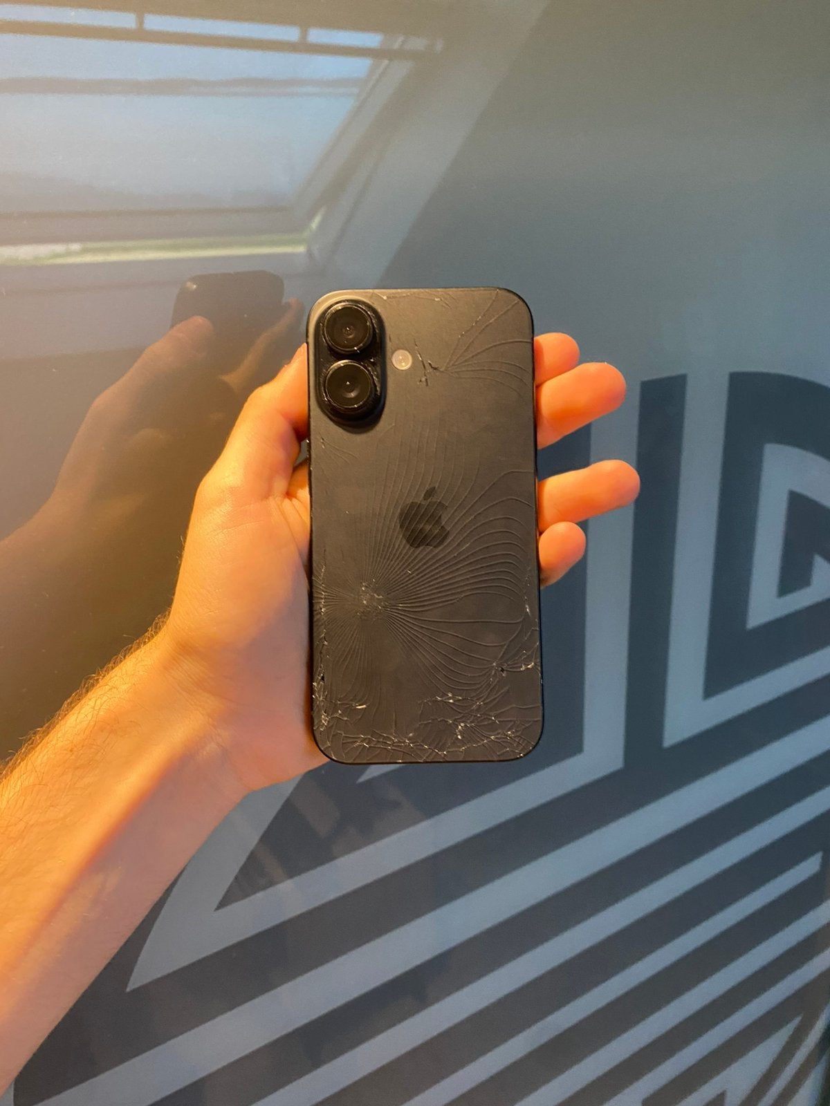 Iphone 16 128GB ( voir description ), Ophalen, Gebruikt