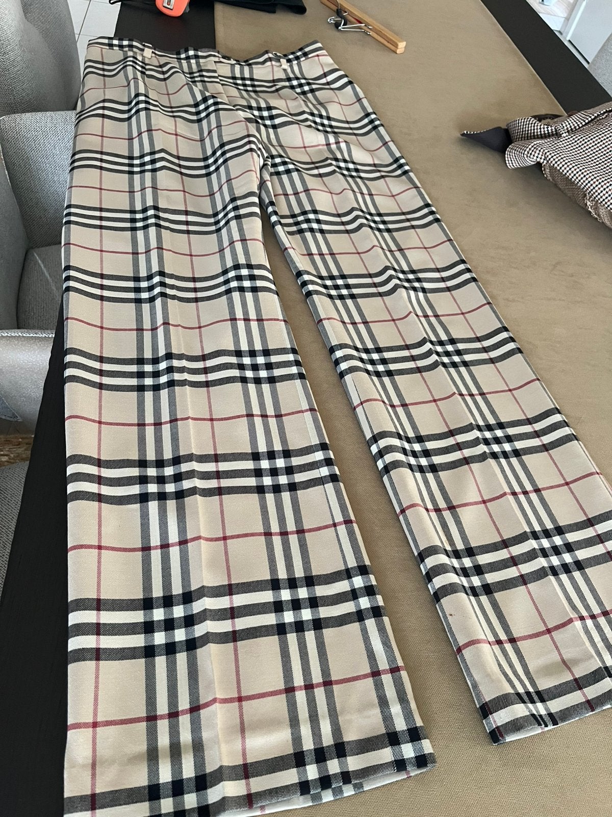 Burberry broek, Ophalen, Zo goed als nieuw