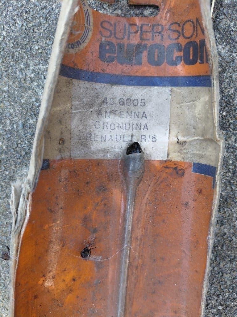 Renault R16 antenne, Enlèvement, Neuf